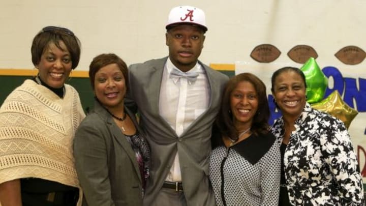 Feb 3, 2016; Gordo, AL, USA; Gordo High School linebacker Ben Davis poses for photos after committing to the Alabama Crimson Tide at the University of Alabama during national signing day at Gordo High School. Mandatory Credit: Marvin Gentry-USA TODAY Sports