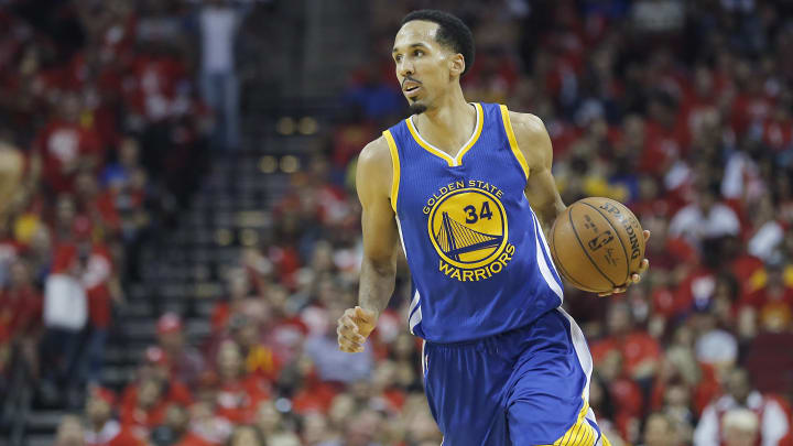 Apr 24, 2016; Houston, TX, USA; Golden State Warriors guard Shaun Livingston (34) dribbles against the Houston Rockets in the second half in game four of the first round of the NBA Playoffs at Toyota Center. Golden State Warriors won 121 to 94. Mandatory Credit: Thomas B. Shea-USA TODAY Sports