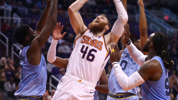 Aron Baynes, Phoenix Suns
