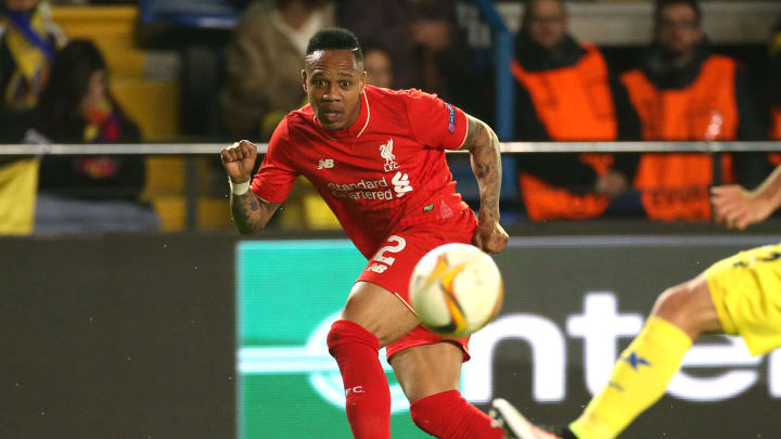 VILLARREAL, SPAIN – APRIL 28: Nathaniel Clyne of Liverpool in action during the UEFA Europa League semi final first leg match between Villarreal CF and Liverpool FC at Estadio El Madrigal stadium on April 28, 2016 in Villarreal, Spain. (Photo by Jean Catuffe/Getty Images)