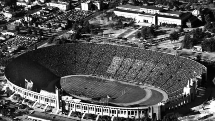 LOS ANGELES, CA - CIRCA 1960 Aerial View of the stadium of the University of Southern California Trojans football team at the Los Angeles California Memorial Coliseum in Los Angeles, California. (Photo by University of Southern California/Collegiate Images/Getty Images)