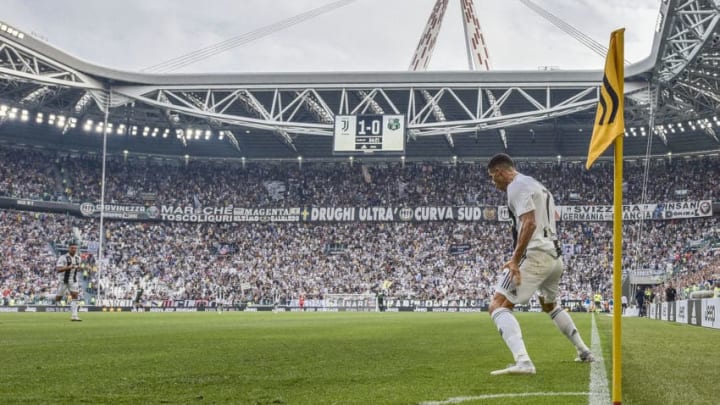 TURIN, ITALY - SEPTEMBER 16: Juventus player Cristiano Ronaldo celebrates 2-0 goal during the serie A match between Juventus and US Sassuolo at Allianz Stadium on September 16, 2018 in Turin, Italy. (Photo by Daniele Badolato - Juventus FC/Juventus FC via Getty Images)