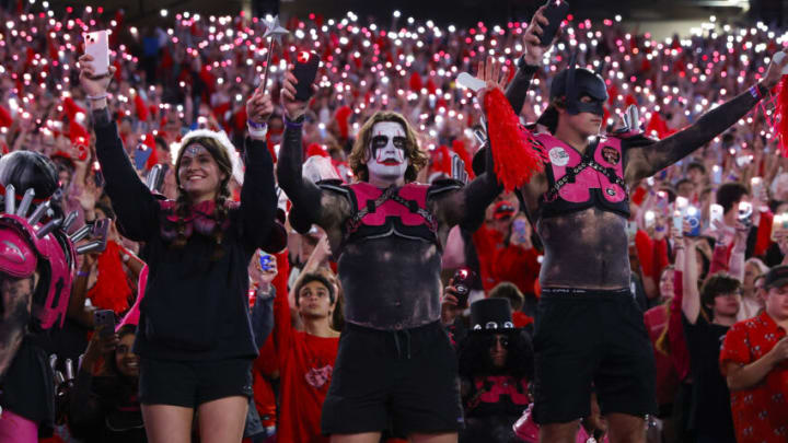ATHENS, GEORGIA - OCTOBER 7: Georgia Bulldogs fans cheer at the start of the fourth quarter against the Kentucky Wildcats at Sanford Stadium on October 7, 2023 in Athens, Georgia. (Photo by Todd Kirkland/Getty Images)