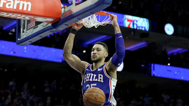 PHILADELPHIA, PA - JANUARY 3: Ben Simmons #25 of the Philadelphia 76ers dunks the ball against the San Antonio Spurs in the second half at Wells Fargo Center on January 3, 2018 in Philadelphia, Pennsylvania. NOTE TO USER: User expressly acknowledges and agrees that, by downloading and or using this photograph, User is consenting to the terms and conditions of the Getty Images License Agreement. (Photo by Rob Carr/Getty Images)