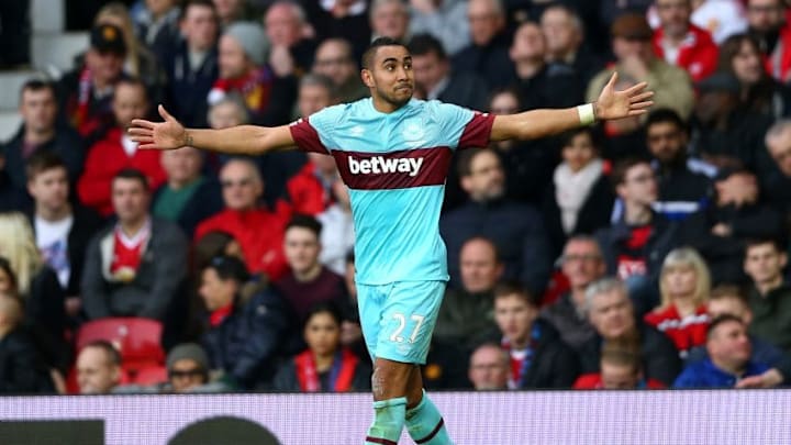 MANCHESTER, ENGLAND - MARCH 13: Dimitri Payet of West Ham United celebrates as he scores their first goal from a free kick during the Emirates FA Cup sixth round match between Manchester United and West Ham United at Old Trafford on March 13, 2016 in Manchester, England. (Photo by Clive Brunskill/Getty Images)