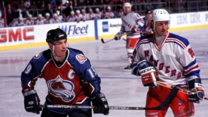 2000 Season: Joe Sakic of Colorado (L) and Wayne Gretzky of the Rangers. (Photo by Bruce Bennett Studios/Getty Images)