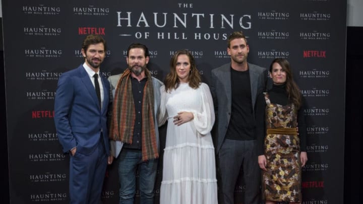LONDON, ENGLAND - OCTOBER 02: Henry Thomas, Michiel Huisman, Kate Siegel, Oliver Jackson-Cohen and Elizabeth Reaser attend a special screening of Netflix's "The Haunting of Hill House" at The Welsh Chapel on October 2, 2018 in London, England. (Photo by John Phillips/Getty Images)