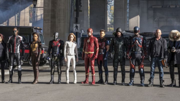 DC's Legends of Tomorrow -- "Crisis on Earth -- X, Part 4" -- Image Number: LGN308c_0084b.jpg -- Pictured (L-R): Chyler Leigh as Alex Danvers, Echo Kellum as Curtis Holt/Mr. Terrific, Maisie Richardson- Sellers as Amaya Jiwe/Vixen, Rick Gonzalez as Rene Ramierz/Wild Dog, Caity Lotz as Sara Lance/White Canary, Grant Gustin as Barry Allen/The Flash, Nick Zano as Nate Heywood/Steel, Stephen Amell as Oliver Queen/Green Arrow, Brandon Routh as Ray Palmer/Atom, Dominic Purcell as Mick Rory/Heat Wave, Wentworth Miller as Citizen Cold and Tala Ashe as Zari Tomaz -- Photo: Bettina Strauss/The CW -- ÃÂ© 2017 The CW Network, LLC. All Rights Reserved.