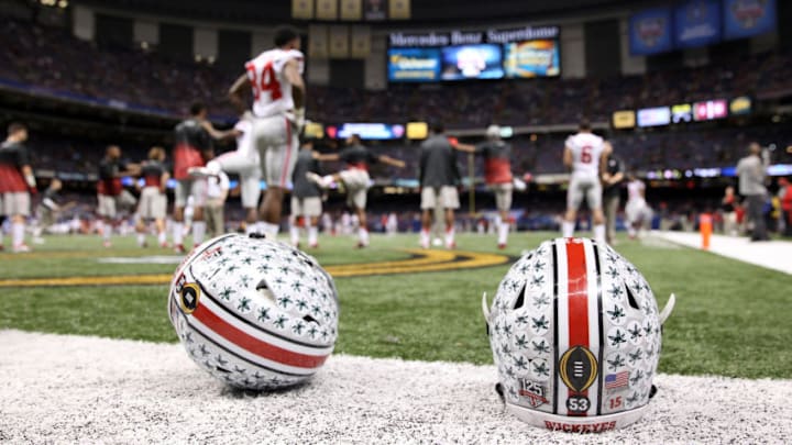 NEW ORLEANS, LA - JANUARY 01: Ezekiel Elliott #15 of the Ohio State Buckeye helmet is seen on the sidelines prior to the start of the game during the All State Sugar Bowl at the Mercedes-Benz Superdome on January 1, 2015 in New Orleans, Louisiana. (Photo by Streeter Lecka/Getty Images)