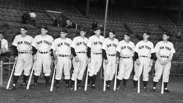 CINCINNATI, OH – OCTOBER 7, 1939: The starting nine for the New York Yankees pose for a portrait prior to game 3 of the World Series on October 7, 1939 against the Cincinnati Reds at Crosley Field in Cincinnati, Ohio. Those pictured include (L to R) shortstop Frank Crosetti