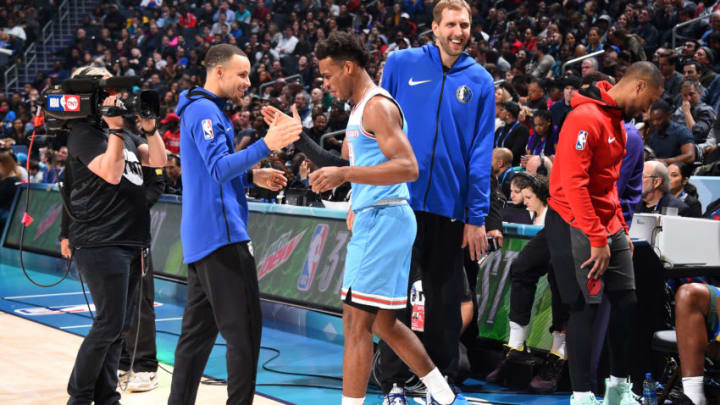CHARLOTTE, NC - FEBRUARY 16: Stephen Curry #30 of the Golden State Warriors and Buddy Hield #24 of the Sacramento Kings high five during the 2019 Mtn Dew 3-Point Contest as part of the State Farm All-Star Saturday Night on February 16, 2019 at the Spectrum Center in Charlotte, North Carolina. NOTE TO USER: User expressly acknowledges and agrees that, by downloading and/or using this photograph, user is consenting to the terms and conditions of the Getty Images License Agreement. Mandatory Copyright Notice: Copyright 2019 NBAE (Photo by Andrew D. Bernstein/NBAE via Getty Images)