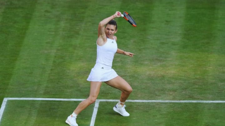 LONDON, ENGLAND - JULY 05: Simona Halep of Romania plays a forehand during the Ladies Singles second round match against Beatriz Haddad Maia of Brazil on day three of the Wimbledon Lawn Tennis Championships at the All England Lawn Tennis and Croquet Club on July 5, 2017 in London, England. (Photo by Shaun Botterill/Getty Images)