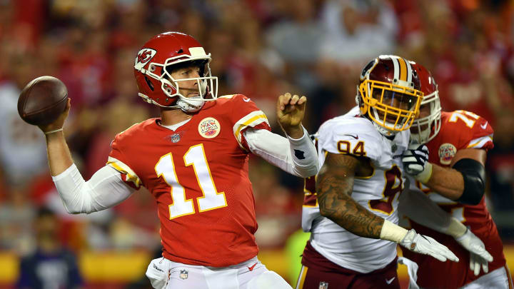 KANSAS CITY, MO – OCTOBER 02: Quarterback Alex Smith #11 of the Kansas City Chiefs passes during the game against the Washington Redskins at Arrowhead Stadium on October 2, 2017 in Kansas City, Missouri. (Photo by Peter Aiken/Getty Images)