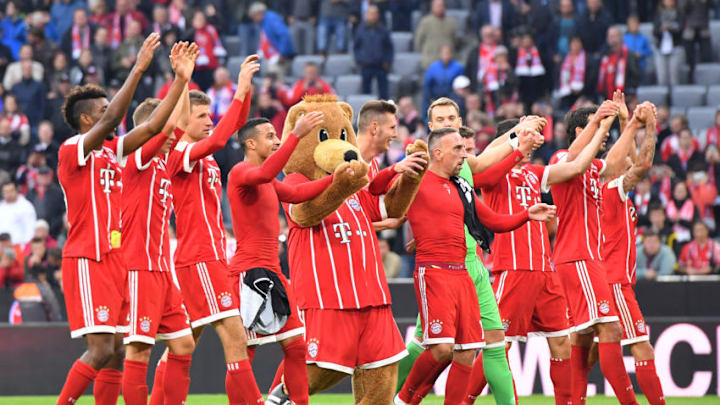 MUNICH, GERMANY - SEPTEMBER 16: Players of Muenchen celebrate after the Bundesliga match between FC Bayern Muenchen and 1. FSV Mainz 05 at Allianz Arena on September 16, 2017 in Munich, Germany. (Photo by Sebastian Widmann/Bongarts/Getty Images)