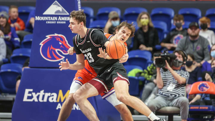 Parker Braun #23 of the Santa Clara Broncos (Photo by Loren Orr/Getty Images)