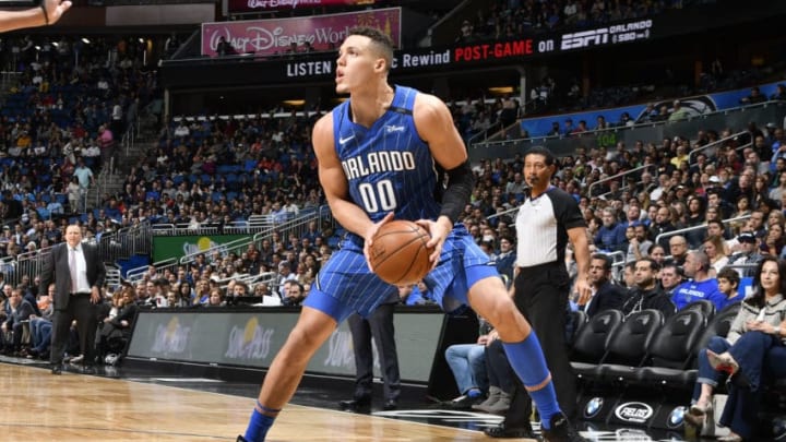 ORLANDO, FL - JANUARY 16: Aaron Gordon #00 of the Orlando Magic handles the ball against the Minnesota Timberwolves on January 16, 2018 at Amway Center in Orlando, Florida. Copyright 2018 NBAE (Photo by Fernando Medina/NBAE via Getty Images)