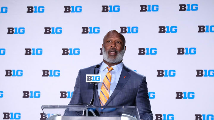 CHICAGO, IL – JULY 24: Illinois Football head coach Lovie Smith speaks to the media during the Big Ten Football Media Days event on July 24, 2018 at the Chicago Marriott Downtown Magnificent Mile in Chicago, Illinois. (Photo by Robin Alam/Icon Sportswire via Getty Images)