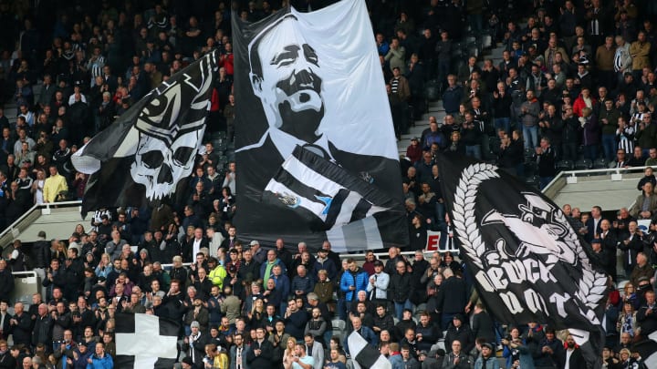 NEWCASTLE UPON TYNE, ENGLAND – APRIL 28: Fans display banners of Rafael Benitez, Manager of Newcastle United during the Premier League match between Newcastle United and West Bromwich Albion at St. James Park on April 28, 2018 in Newcastle upon Tyne, England. (Photo by Alex Livesey/Getty Images)