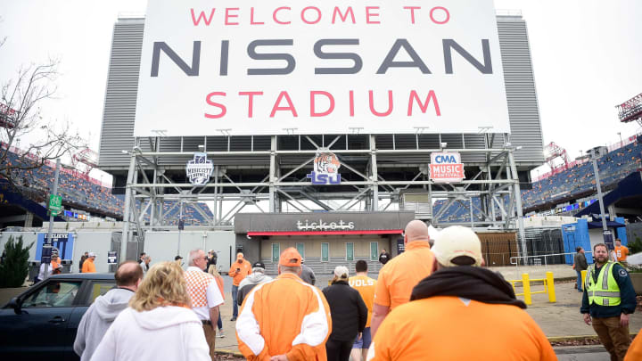 Fans arrive to the 2021 Music City Bowl NCAA college football game at Nissan Stadium in Nashville, Tenn. on Thursday, Dec. 30, 2021.Kns Tennessee Purdue