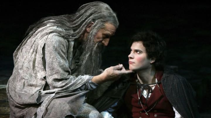 LONDON - JUNE 18: (L-R) Malcolm Storry (Gandalf) and James Loye (Frodo) from Lord Of The Rings the musical perform on stage at the Theatre Royal on June 18, 2007 in London, England. (Photo by Gareth Cattermole/Getty Images)