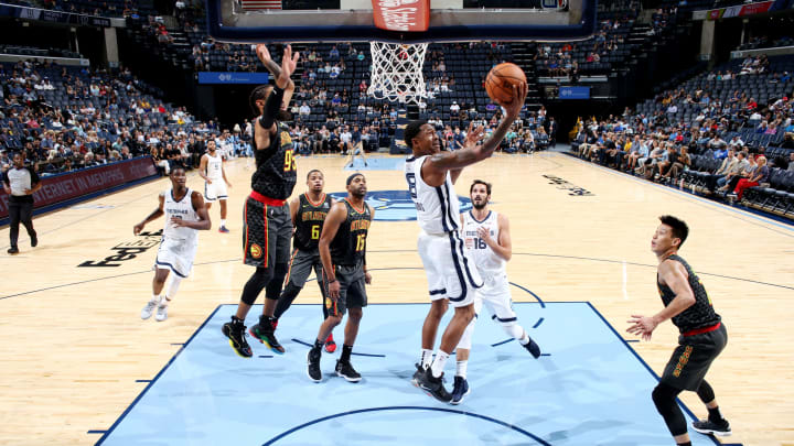 MEMPHIS, TN – OCTOBER 5: MarShon Brooks #8 of the Memphis Grizzlies shoots the ball against the Atlanta Hawks on October 5, 2018 at FedExForum in Memphis, Tennessee. NOTE TO USER: User expressly acknowledges and agrees that, by downloading and or using this photograph, User is consenting to the terms and conditions of the Getty Images License Agreement. Mandatory Copyright Notice: Copyright 2018 NBAE (Photo by Joe Murphy/NBAE via Getty Images)