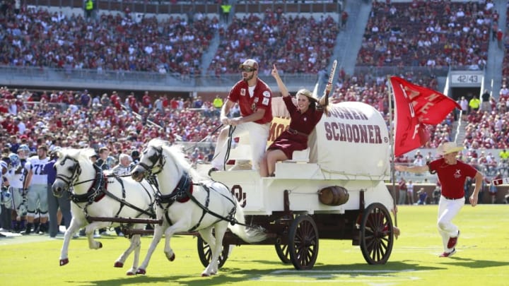 NORMAN, OK - OCTOBER 15: The Sooner Schooner takes the field after an Oklahoma Sooners touchdown against the Kansas State Wildcats October 15, 2016 at Gaylord Family-Oklahoma Memorial Stadium in Norman, Oklahoma. Oklahoma defeated Kansas State 38-17. (Photo by Brett Deering/Getty Images) *** local caption ***