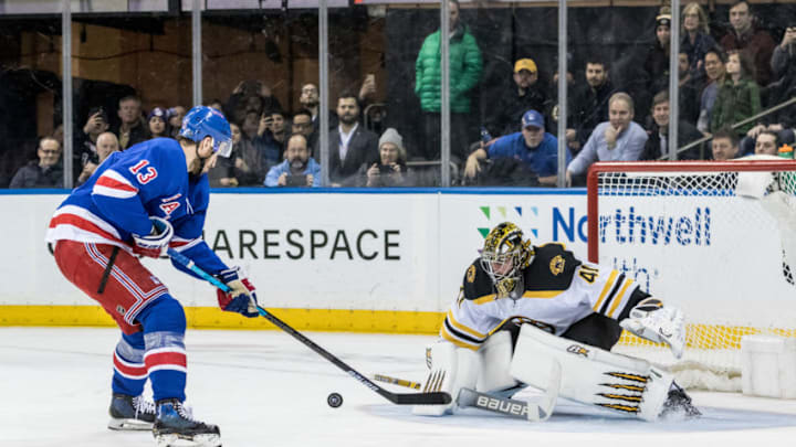 NEW YORK, NY - FEBRUARY 06: New York Rangers Center Kevin Hayes (13) works towards Boston Bruins Goalie Jaroslav Halak (41) in the shoot out of an Eastern Conference match-up Between the Boston Bruins and the New York Rangers on February 06, 2019, at Madison Square Garden in New York, NY. (Photo by David Hahn/Icon Sportswire via Getty Images)