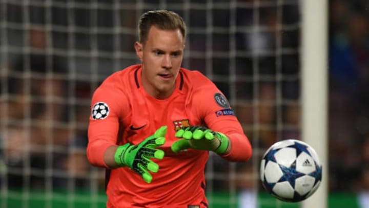 BARCELONA, SPAIN – APRIL 19: Marc-Andre ter Stegen of Barcelona in action during the UEFA Champions League Quarter Final second leg match between FC Barcelona and Juventus at Camp Nou on April 19, 2017 in Barcelona, Spain. (Photo by Etsuo Hara/Getty Images)