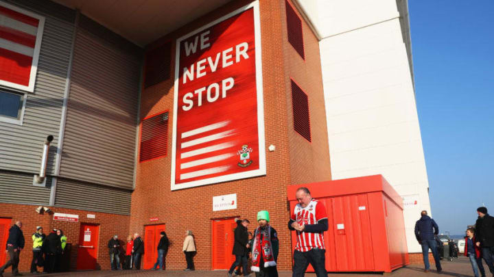 SOUTHAMPTON, ENGLAND - JANUARY 22: Fans walk outside the stadium prior to the Premier League match between Southampton and Leicester City at St Mary's Stadium on January 22, 2017 in Southampton, England. (Photo by Michael Steele/Getty Images)