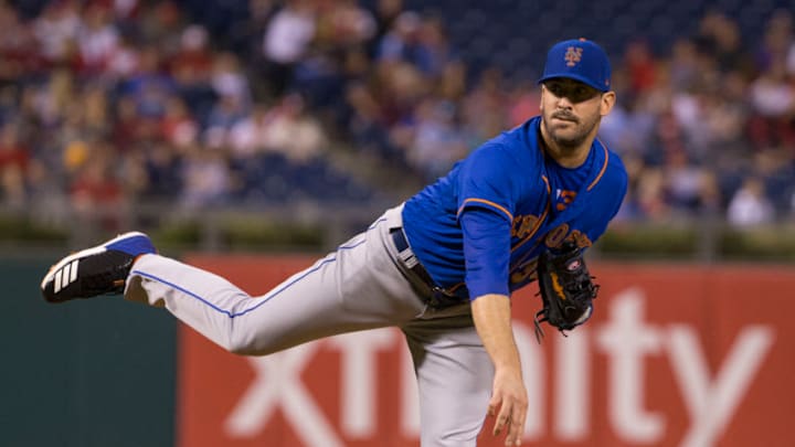 PHILADELPHIA, PA - SEPTEMBER 29: Matt Harvey #33 of the New York Mets pitches against the Philadelphia Phillies at Citizens Bank Park on September 29, 2017 in Philadelphia, Pennsylvania. (Photo by Mitchell Leff/Getty Images)