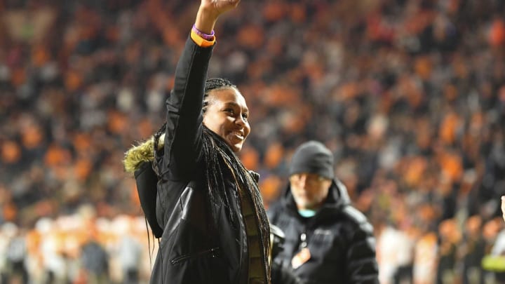 Women’s Basketball Hall of Famer Tamika Catchings is introduced to the crowd during the NCAA football game between the Tennessee Volunteers and South Alabama Jaguars in Knoxville, Tenn. on Saturday, November 20, 2021.Utvsal1120