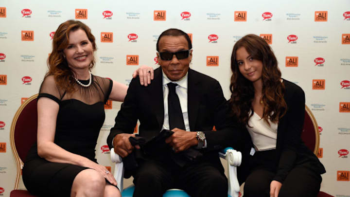 LOUISVILLE, KY - SEPTEMBER 19: Geena Davis, Muhammad Ali and Davis's daughter Alizeh attend the Muhammad Ali Humanitarian Awards at Louisville Marriott Downtown on September 19, 2015 in Louisville, Kentucky. (Photo by Stephen Cohen/Getty Images for Muhammad Ali Center)
