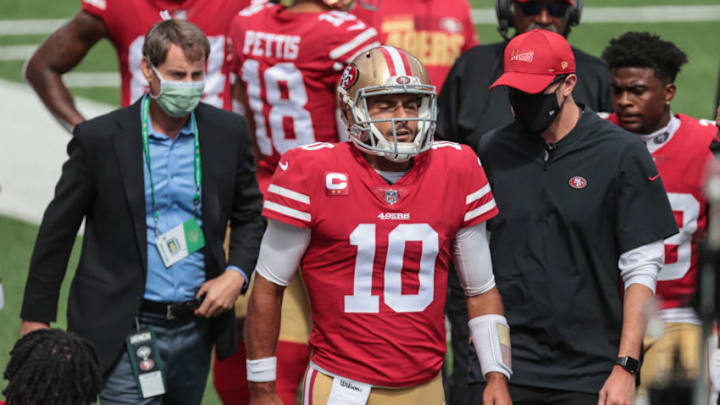 San Francisco 49ers quarterback Jimmy Garoppolo (10) Mandatory Credit: Vincent Carchietta-USA TODAY Sports