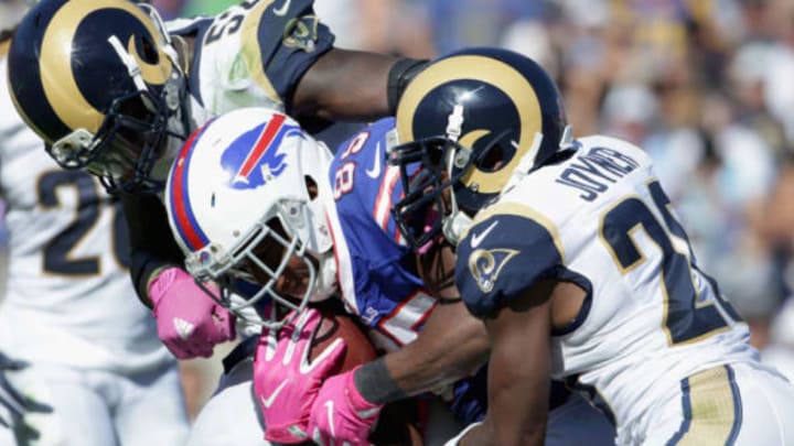 LOS ANGELES, CA – OCTOBER 09: Charles Clay #85 (C) of the Buffalo Bills is stopped by Lamarcus Joyner #20 (R) and Alec Ogletree #52 (L) of the Los Angeles Rams during the second quarter of the game at the Los Angeles Memorial Coliseum on October 9, 2016 in Los Angeles, California. (Photo by Jeff Gross/Getty Images)
