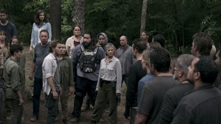 Lauren Cohan as Maggie Rhee, Callan McAuliffe as Alden, Sydney Park as Cyndie, Cooper Andrews as Jerry, Nadine Marissa as Nabila, Melissa McBride as Carol Peletier - The Walking Dead _ Season 9, Episode 3 - Photo Credit: Gene Page/AMC
