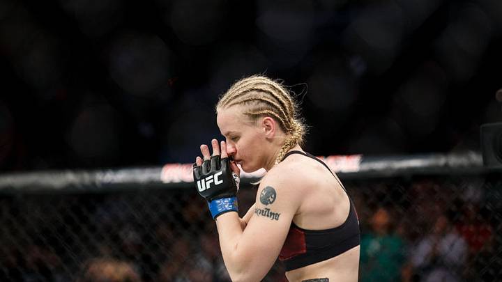 EDMONTON, AB - SEPTEMBER 09: Valentina Shevchenko prepares to fight Amanda Nunes during UFC 215 at Rogers Place on September 9, 2017 in Edmonton, Canada. (Photo by Codie McLachlan/Getty Images)