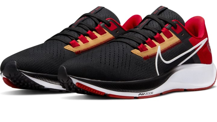 Nike drops the new Air Zoom Pegasus 36 San Francisco 49ers Shoe