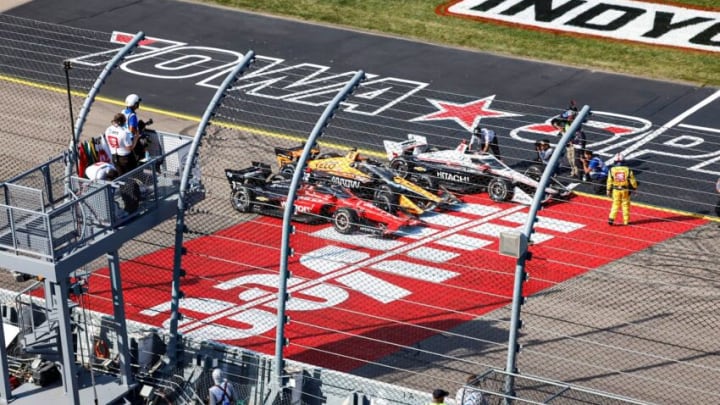 Josef Newgarden, Team Penske, Iowa Speedway, IndyCar (Photo Credit: The Des Moines Register)