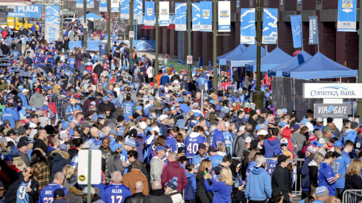 DETROIT, MICHIGAN - NOVEMBER 24: Fans enter the stadium prior to a game between the Buffalo Bills and Detroit Lions at Ford Field on November 24, 2022 in Detroit, Michigan. (Photo by Nic Antaya/Getty Images)