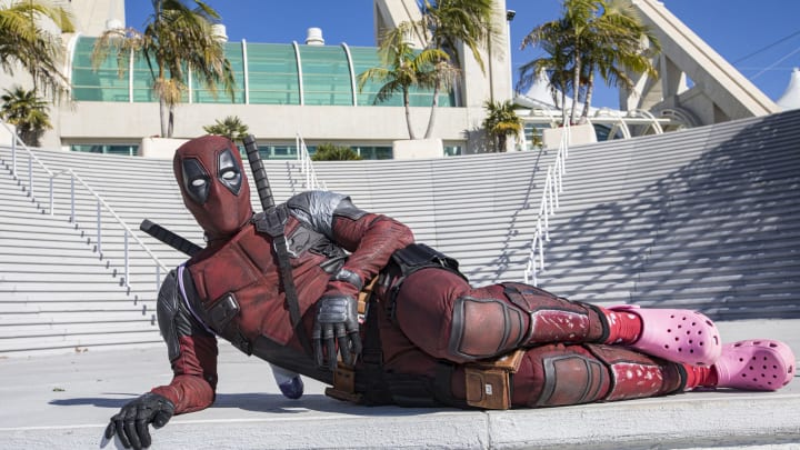 SAN DIEGO, CALIFORNIA – NOVEMBER 28: Cosplayer Ruy Arenas as Deadpool poses for photos at Comic-Con: Special Edition on November 28, 2021 in San Diego, California. Comic-Con International was not held in 2020 or the summer of 2021 due to the ongoing Coronavirus pandemic. (Photo by Daniel Knighton/Getty Images)