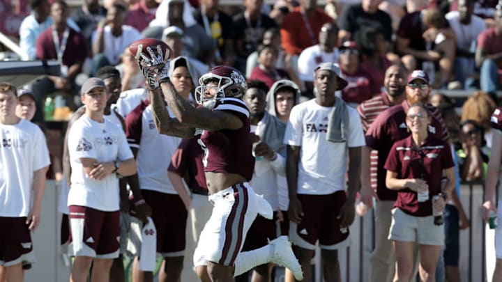 Oct 29, 2016; Starkville, MS, USA; Mississippi State Bulldogs wide receiver Donald Gray (6) catches a pass for a touchdown against Samford Bulldogs at Davis Wade Stadium. Mandatory Credit: Marvin Gentry-USA TODAY Sports