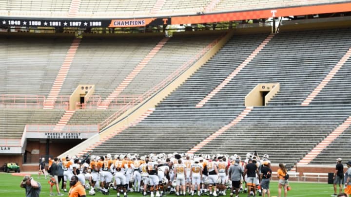 Players huddle at an open University of Tennessee spring football practice at Neyland Stadium, Saturday, April 10, 2021.Utpractice0410 0021