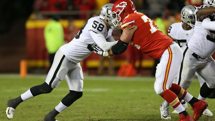 Kansas City Chiefs offensive tackle Eric Fisher (72) (Photo by Scott Winters/Icon Sportswire via Getty Images)