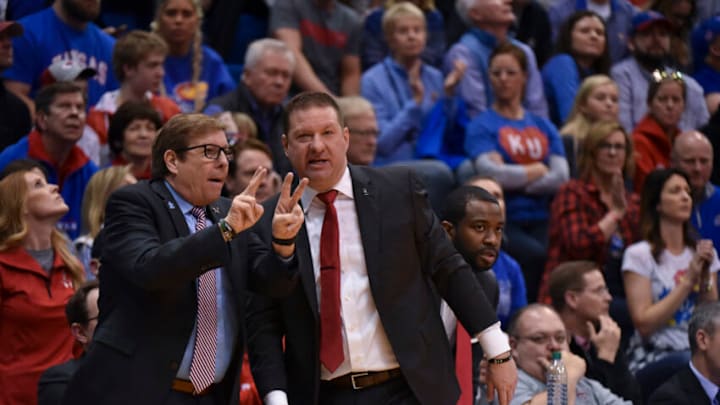 Chris Beard, Mark Adams, Texas Basketbal (Photo by Ed Zurga/Getty Images)
