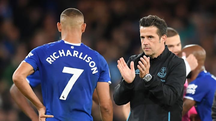 LIVERPOOL, ENGLAND - SEPTEMBER 28: Marco Silva, Manager of Everton applauds fans after his sides defeat in the Premier League match between Everton FC and Manchester City at Goodison Park on September 28, 2019 in Liverpool, United Kingdom. (Photo by Michael Regan/Getty Images)