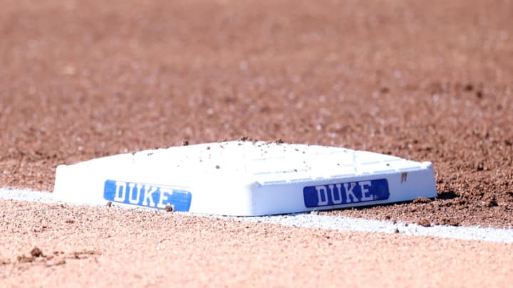 Duke softball (Photo by Andy Mead/ISI Photos/Getty Images)