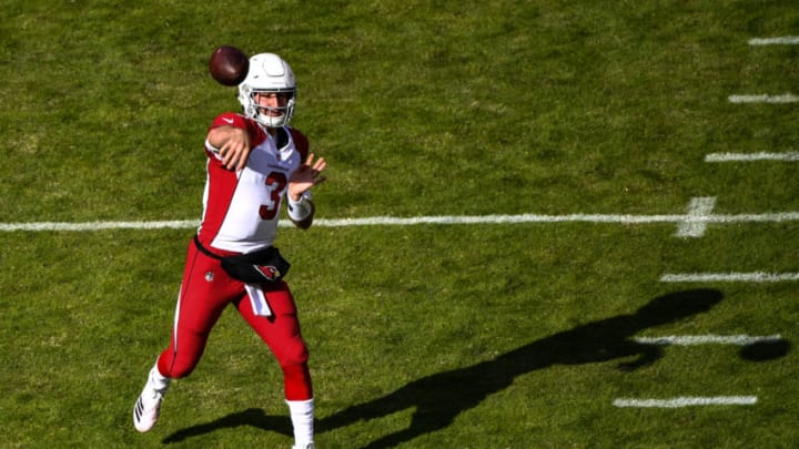 KANSAS CITY, MO - NOVEMBER 11: Josh Rosen #3 of the Arizona Cardinals throws a pass during warm ups prior to the game against the Kansas City Chiefs at Arrowhead Stadium on November 11, 2018 in Kansas City, Missouri. (Photo by Peter Aiken/Getty Images)