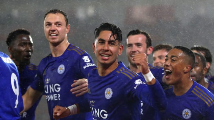 SOUTHAMPTON, ENGLAND - OCTOBER 25: Ayoze Perez of Leicester City celebrates after scoring his team's third goal with his team mates during the Premier League match between Southampton FC and Leicester City at St Mary's Stadium on October 25, 2019 in Southampton, United Kingdom. (Photo by Naomi Baker/Getty Images)