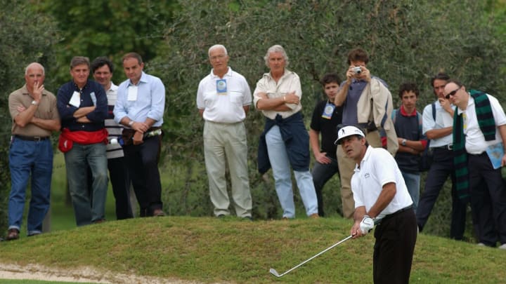 BRESCIA, ITALY – MAY 2: Seve Ballesteros of Spain hits from the 6th hole bunker in front of a watchful crowd during the second round of the Italian Open on May 2, 2003 at The Gardagolf Country Club in Brescia, Italy. (Photo by Harry How/Getty Images)