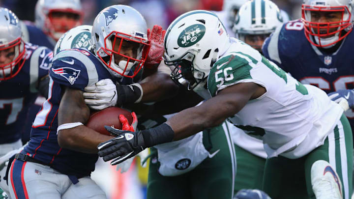 FOXBORO, MA - DECEMBER 31: Dion Lewis